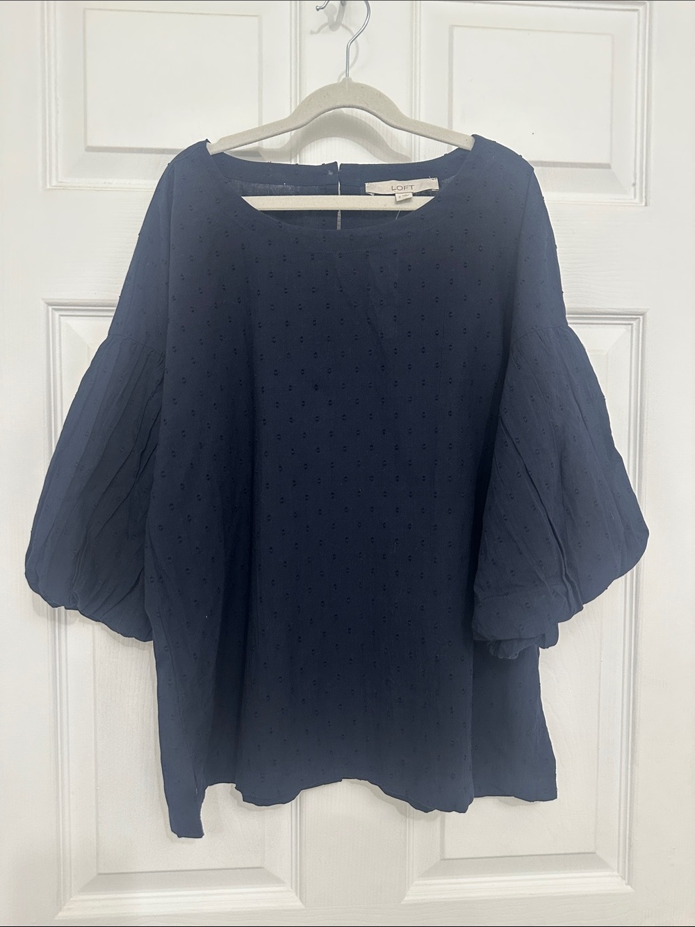 LOFT Navy Puff-Sleeve Textured Blouse